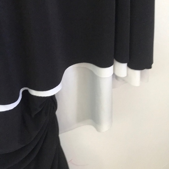 Lauren Ralph Lauren cape style dress - Picture 3 of 8